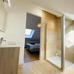 Casa : L'eclat Du Roi Rene *