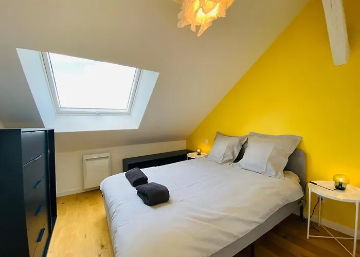 Casa : L'eclat Du Roi Rene * Анже