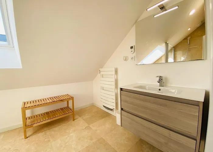 Casa : L'eclat Du Roi Rene Apartmán *