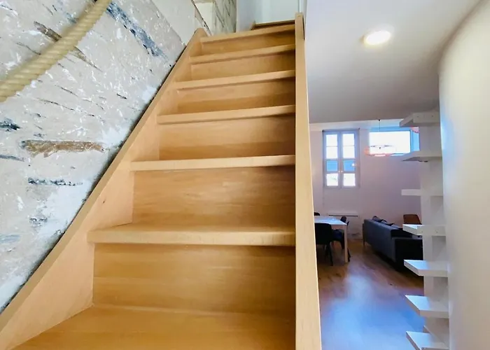 Casa : L'eclat Du Roi Rene Angers