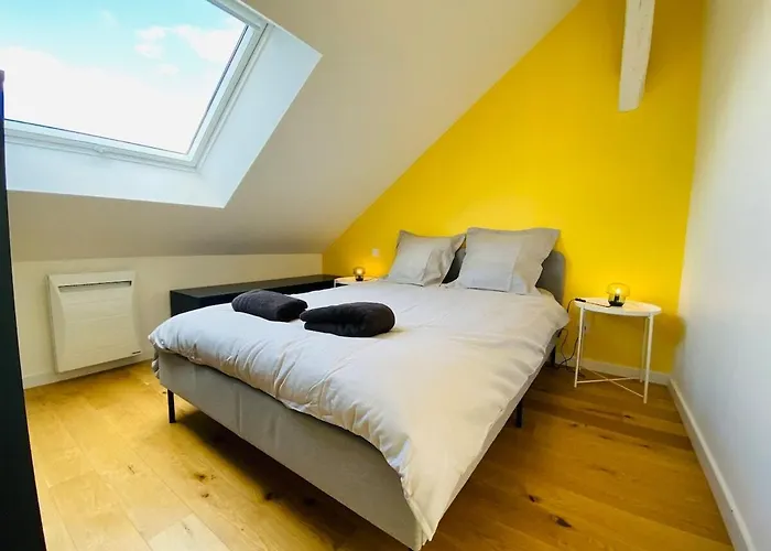 Casa : L'eclat Du Roi Rene Apartamento *