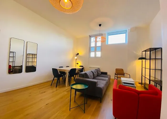 Casa : L'eclat Du Roi Rene Apartmán Angers